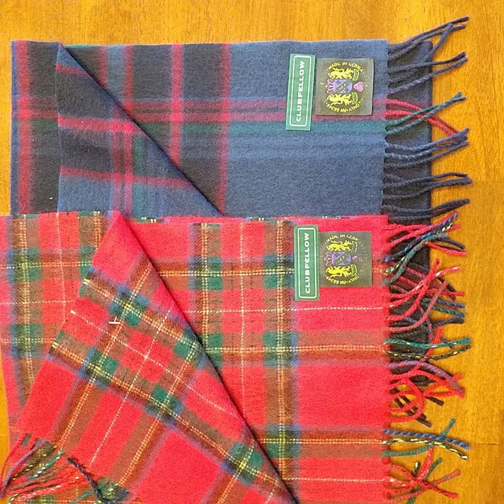 Classic Wool Scarf Set - Picture 2 of 4